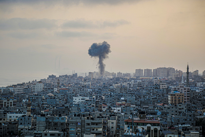 Rafah Massacre: Israeli Bombing kills at least 40 civilians in \